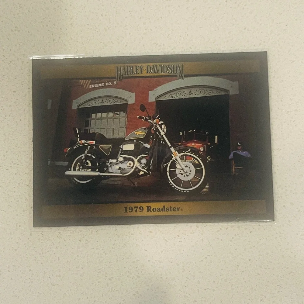 1992 Harley-Davidson Series 2 Collect-A-Card 164 1979 Roadster 1966 KR Tracker